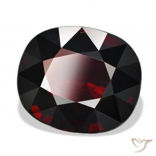 Granato Piropo Rosso nerastro naturale da 25.59 ct, Ovale, VVS-VS