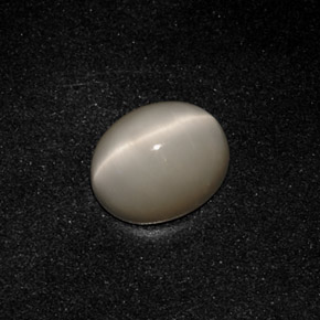 Quartz cat's eye naturale grigio da 3,19 ct, taglio ovale, opaco