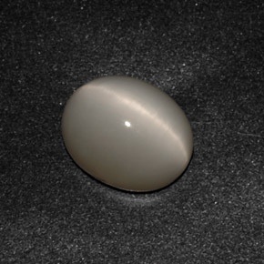 Quartz cat's eye naturale grigio da 3,07 ct, taglio ovale, opaco