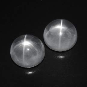 Quartz cat's eye naturale bianco da 9,41 ct, taglio rotondo, trasparente
