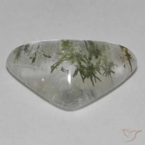 Quarzo con Hedenbergite Multicolore naturale da 19.12 ct, Taglio trillion, Trasparente