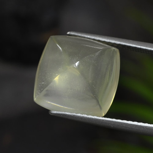 Quarzo naturale verde da 8,57 ct, taglio a cuscino, trasparente