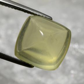 Quarzo Light Greenish Yellow  naturale da 8.72 ct, Taglio a cuscino, Trasparente