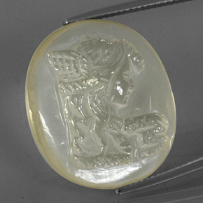 Quarzo naturale giallo da 23,82 ct, forma fantasia, trasparente