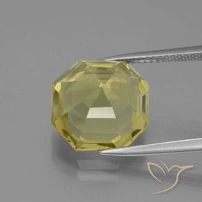 Quarzo Giallo Ananas Chiaro naturale da 7.35 ct, Ottagonale / Taglio smeraldo, VVS-VS