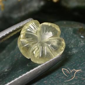Quarzo Giallo crema pallido naturale da 2.43 ct, Taglio a fiore, Trasparente