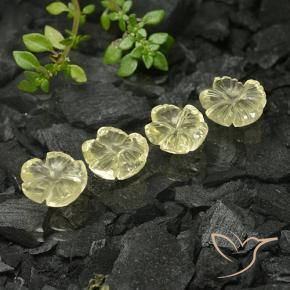 Gemme di Quarzo Giallo crema pallido naturale da 7.85 ct, Taglio a fiore, Trasparente
