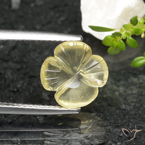 Quarzo Giallo verdastro naturale da 2.56 ct, Taglio a fiore, Trasparente