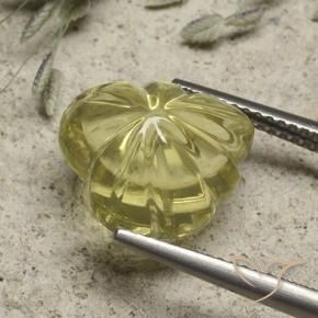 Quarzo Giallo pallido naturale da 7.48 ct, Taglio a fiore, Trasparente