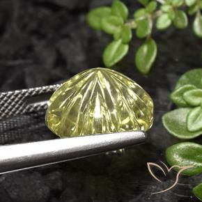 Quarzo Giallo medio naturale da 7.20 ct, Taglio a fiore, Trasparente