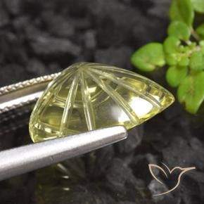 Quarzo Giallo chiaro naturale da 9.06 ct, Taglio trillion, Trasparente