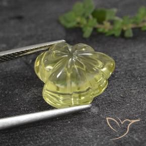 Quarzo Giallo Ananas Chiaro naturale da 7.99 ct, Taglio a fiore, Trasparente