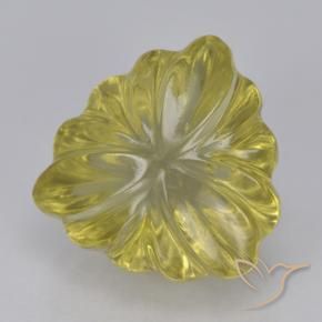 Quarzo Giallo dorato chiaro naturale da 5.68 ct, Taglio trillion, Trasparente