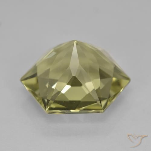 Quarzo Giallo chiaro naturale da 7.82 ct, Taglio a fantasia, VVS