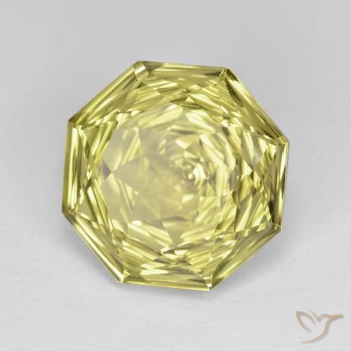 Quarzo Giallo Ananas Chiaro naturale da 5.62 ct, Ottagonale / Taglio smeraldo, VVS
