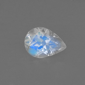 Pietra di luna arcobaleno Blu bianco naturale da 0.65 ct, Forma a pera, VVS-VS