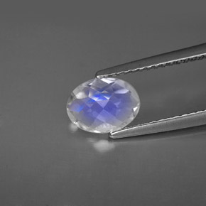 Pietra di luna arcobaleno naturale bianco da 1,05 ct, taglio ovale, VS