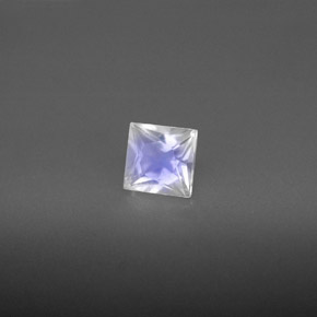 Pietra di luna arcobaleno naturale bianco da 0,62 ct, quadrato, VS
