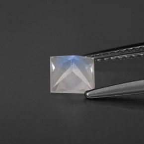 Pietra di luna arcobaleno naturale bianco da 0,61 ct, quadrato, VS