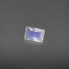 Pietra di luna arcobaleno Blu bianco naturale da 0.53 ct, Taglio a baguette, VS