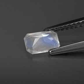 Pietra di luna arcobaleno naturale bianco da 0,47 ct, taglio smeraldo, VS