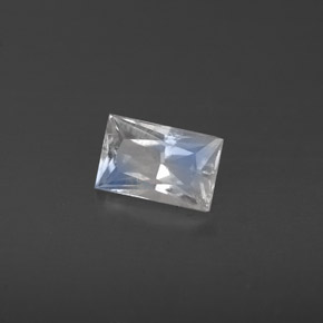 Pietra di luna arcobaleno Blu bianco naturale da 0.53 ct, Taglio a baguette, VS
