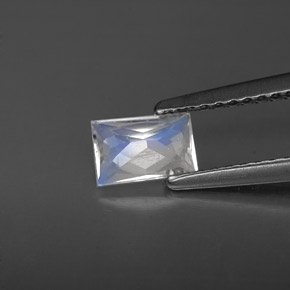 Pietra di luna arcobaleno Blu bianco naturale da 0.44 ct, Taglio a baguette, VS