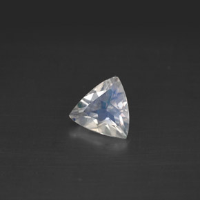 Pietra di luna arcobaleno naturale bianco da 0,57 ct, trillion, VS