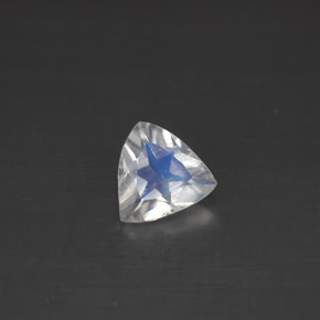 Pietra di luna arcobaleno Blu bianco naturale da 0.50 ct, Taglio trillion, VS