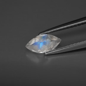 Pietra di luna arcobaleno naturale bianco da 0,55 ct, trasparente, trasparente/traslucido
