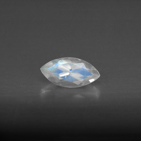 Pietra di luna arcobaleno naturale bianco da 0,59 ct, trasparente, trasparente/traslucido