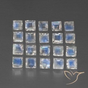 Gemme di Pietra di luna arcobaleno Bianco bluastro naturale da 3.62 ct, Quadrato, Trasparente/Traslucido