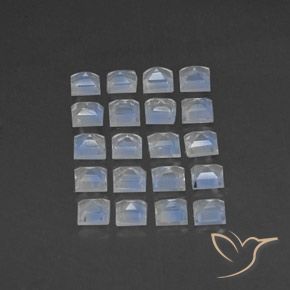 Gemme di Pietra di luna arcobaleno Bianco bluastro naturale da 2.77 ct, Quadrato, Trasparente