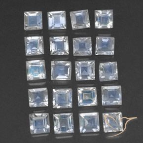 Gemme di Pietra di luna arcobaleno Bianco bluastro naturale da 3.04 ct, Quadrato, Trasparente
