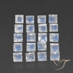Gemme di Pietra di luna arcobaleno Bianco bluastro naturale da 3.82 ct, Quadrato, Trasparente