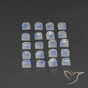 Gemme di Pietra di luna arcobaleno Bianco bluastro naturale da 3.82 ct, Quadrato, Trasparente