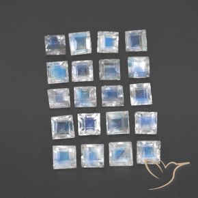 Gemme di Pietra di luna arcobaleno Bianco bluastro naturale da 3.33 ct, Quadrato, Trasparente