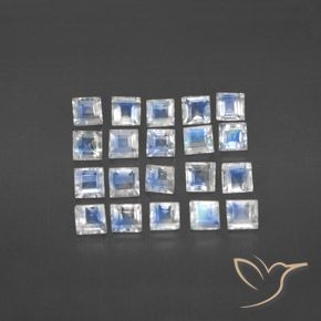 3.65ctw Naturale Bianco bluastro Pietra di luna arcobaleno, Quadrato, Trasparente
