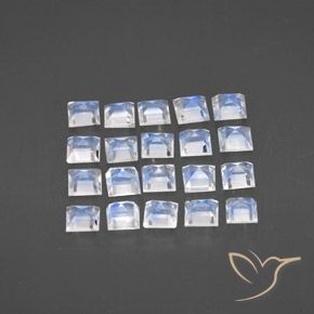 Gemme di Pietra di luna arcobaleno Bianco bluastro naturale da 2.63 ct, Quadrato, Trasparente