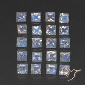 Gemme di Pietra di luna arcobaleno Bianco bluastro naturale da 2.76 ct, Quadrato, Trasparente