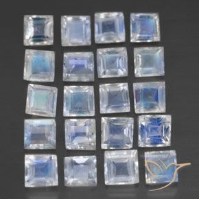 Gemme di Pietra di luna arcobaleno Bianco bluastro naturale da 2.84 ct, Quadrato, Trasparente
