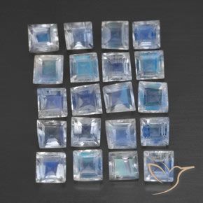 Gemme di Pietra di luna arcobaleno Bianco bluastro naturale da 2.48 ct, Quadrato, Trasparente