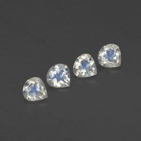 Pietra di luna arcobaleno naturale bianco bluastro da 1,33 ct, taglio a pera, trasparente