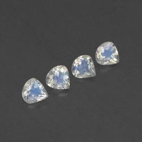 Gemme di Pietra di luna arcobaleno Bianco bluastro naturale da 1.32 ct, Forma a pera, Trasparente