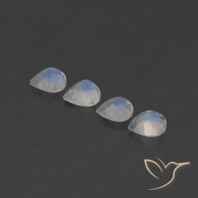 Gemme di Pietra di luna arcobaleno Bianco bluastro naturale da 1.48 ct, Forma a pera, Trasparente