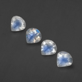 Pietra di luna arcobaleno naturale bianco da 1,55 ct, taglio a pera, trasparente