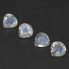 Gemme di Pietra di luna arcobaleno Bianco bluastro naturale da 1.33 ct, Forma a pera, Trasparente