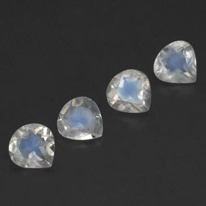 Gemme di Pietra di luna arcobaleno Bianco bluastro naturale da 1.33 ct, Forma a pera, Trasparente