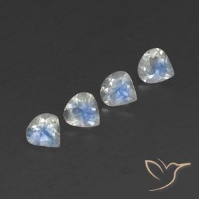 Gemme di Pietra di luna arcobaleno Bianco bluastro naturale da 1.56 ct, Forma a pera, Trasparente