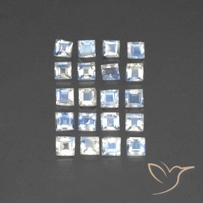Gemme di Pietra di luna arcobaleno Bianco bluastro naturale da 2.66 ct, Quadrato, Trasparente